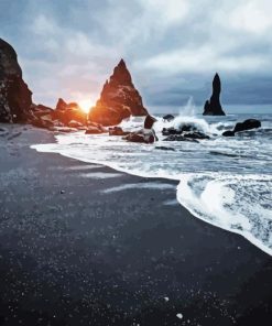 Black Sand Beach Diamond Painting