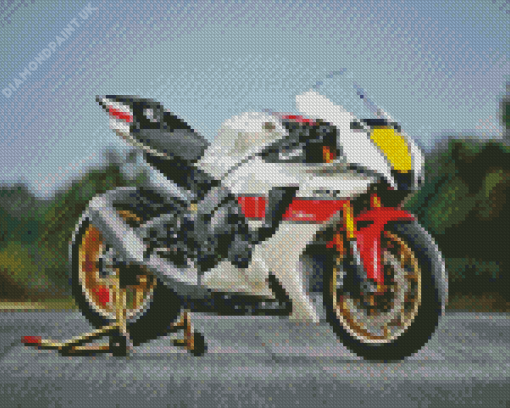 Yamaha R1 Diamond Painting