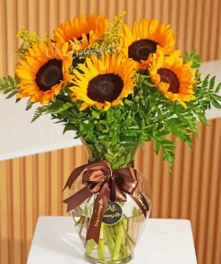 Sunflowers In A Vase Diamond Painting