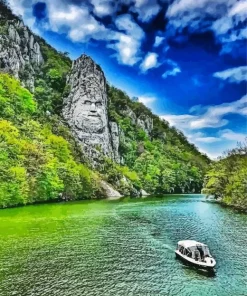 Romania Decebalus Rock Sculpture Diamond Painting